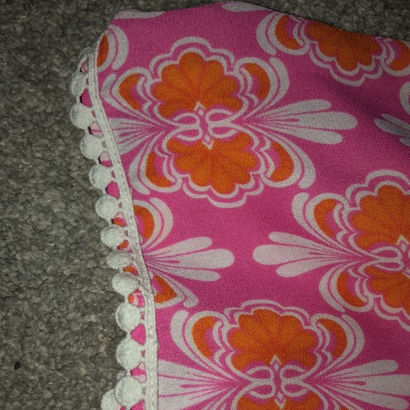 EUC XL Charming Charlie cold shoulder top with criss/cross on back. Cool, flowy - Picture 3 of 6